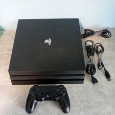 Sony PlayStation 4 Pro 1TB mit Controller Schwarz Sehr Guter Zustand PS4