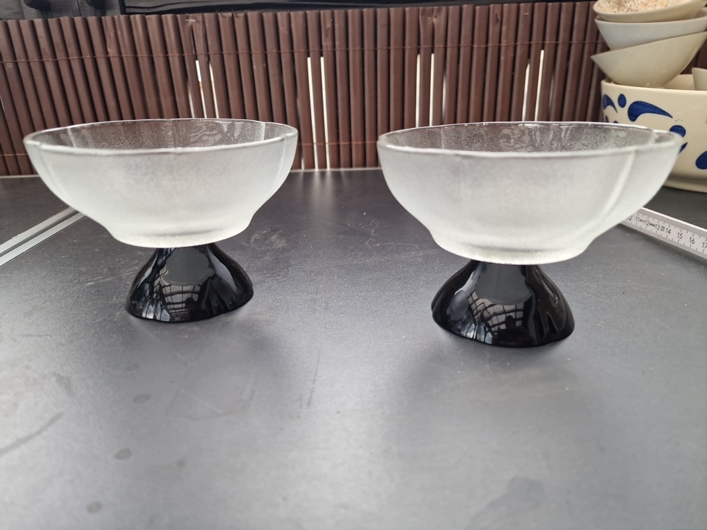 Schöne Vintage Eisbecher / Dessertschalen ca12,5x9 Cm