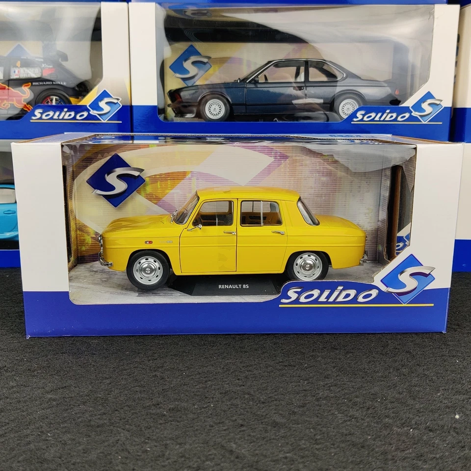 AUTO SOLIDA RENAULT 8 S GIALLA 1968 1:18 IN SCATOLA S1803609 - Immagine 2 di 4