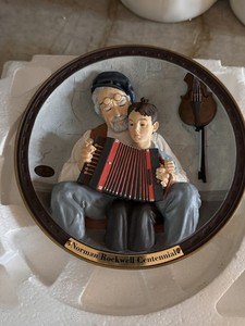 Norman Rockwell Bradford Exchange Collector's Plate The Music Maker  8.5” 