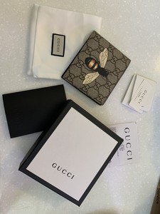 Cartera Gucci Hombre Abeja Online Shop, UP TO 65% OFF | www.bravoplaya.com