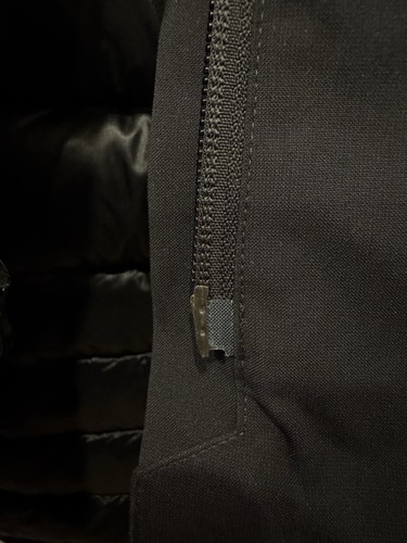 Arc’teryx Centrale Insulated Down Parka - Women’s Extra Small - MINT, Like New - Picture 9 of 14