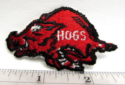 Arkansas Razorback / Retro Standing A Hogs Patch