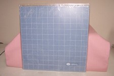 2009 Creative Memories Cutting Mat Board 12 1/4" x 12 1/4" NEW in Sealed Pack