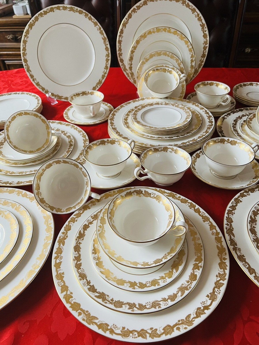 wedgwood bone china,England,gold leaf.50 Pieces!Service For 10. | eBay