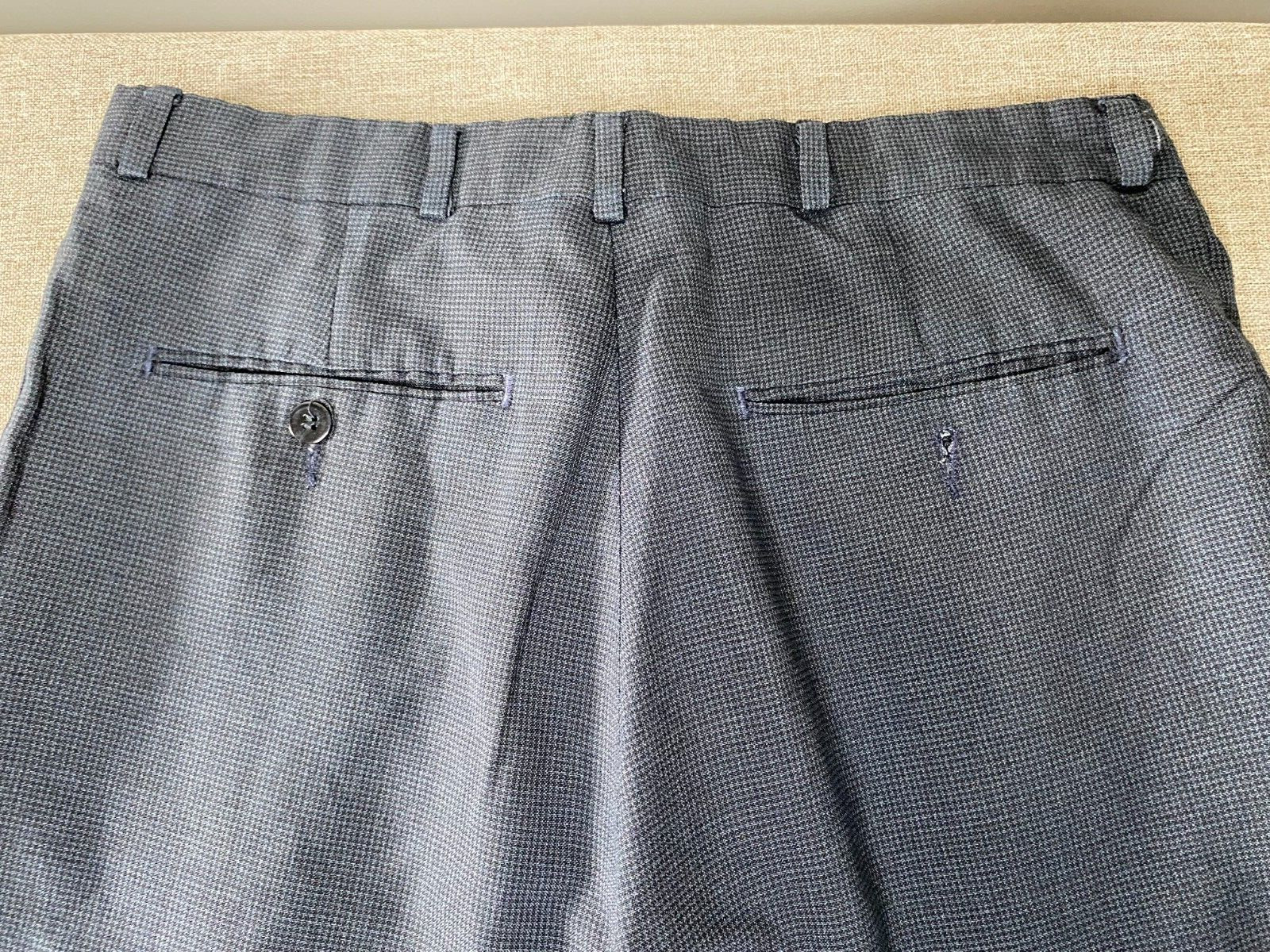 Vintage Roundtree & Yorke Wool Blend Pleated Dress Pants Men's 33 x 32 Blue VTG
