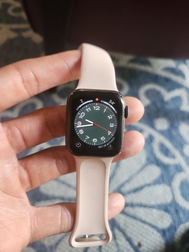 Apple Watch (Series 5) 40mm Grey Aluminum w/ Black band (GPS) Only