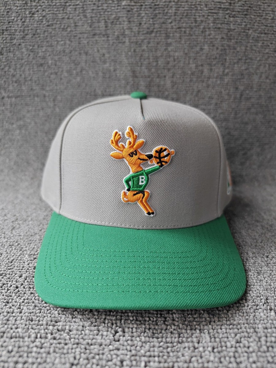Mitchell & Ness NBA HWC Milwaukee Bucks Gray Green Bango Snapback Hat New