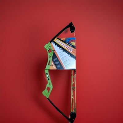 Bear Apprentice Youth Bow 6-13.5lb RH 2 Arrows & Rest Flo Green Ages 4-7 New 27''