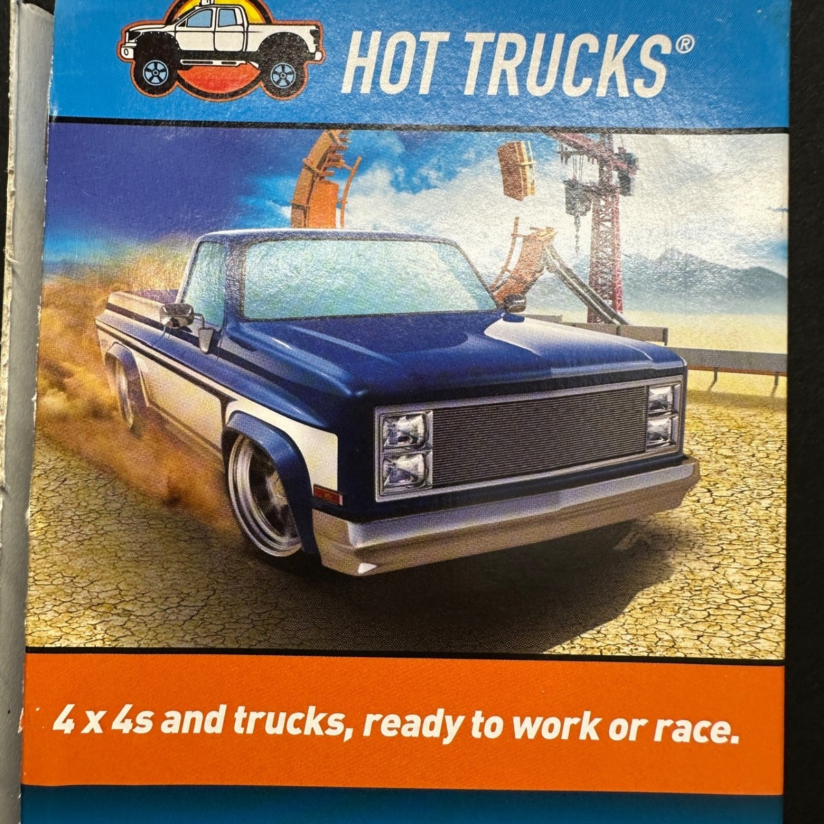 Hot Wheels 2016 HOT TRUCKS 5 Pack. '83 Silverado Exclusive