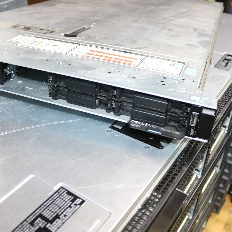 Dell PowerEdge R640 Server 2x Xeon Silver 4114 2.20GHz | No RAM | 1x 495W PSU - Image 3 of 4