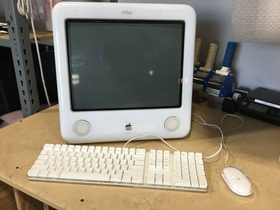 Apple eMac 17'' A1002 | Power PC G4 7447a 1.25 GHz | 256MB RAM | NO HDD