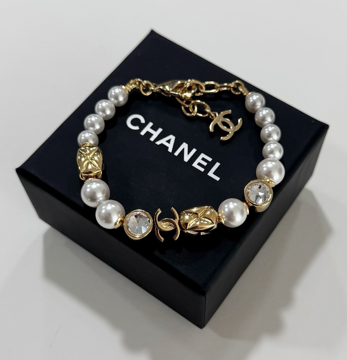 Chanel 26P Coco Crush Bracelet Charms Pearl Gold Color Costume NWT