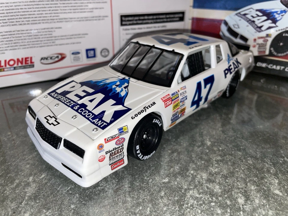 Rob Moroso 1988 Peak Nascar 1/24 压铸动作蒙特卡罗雪佛兰 #47 复古 — 第 3/4 张图片