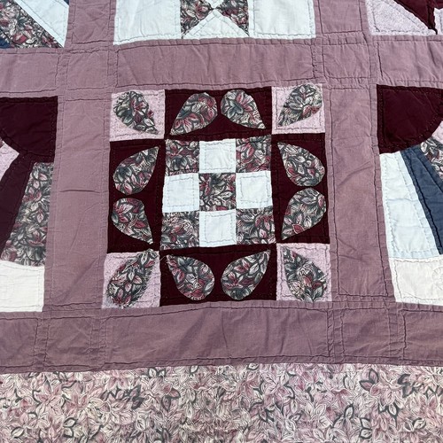Vintage Quilt 66x52” Sampler Fan Pattern Purple Blue Coverlet Throw Cottagecore - Picture 5 of 23