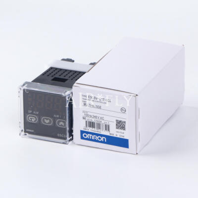 1PCS Neu OMRON E5CSV-Q1T-500