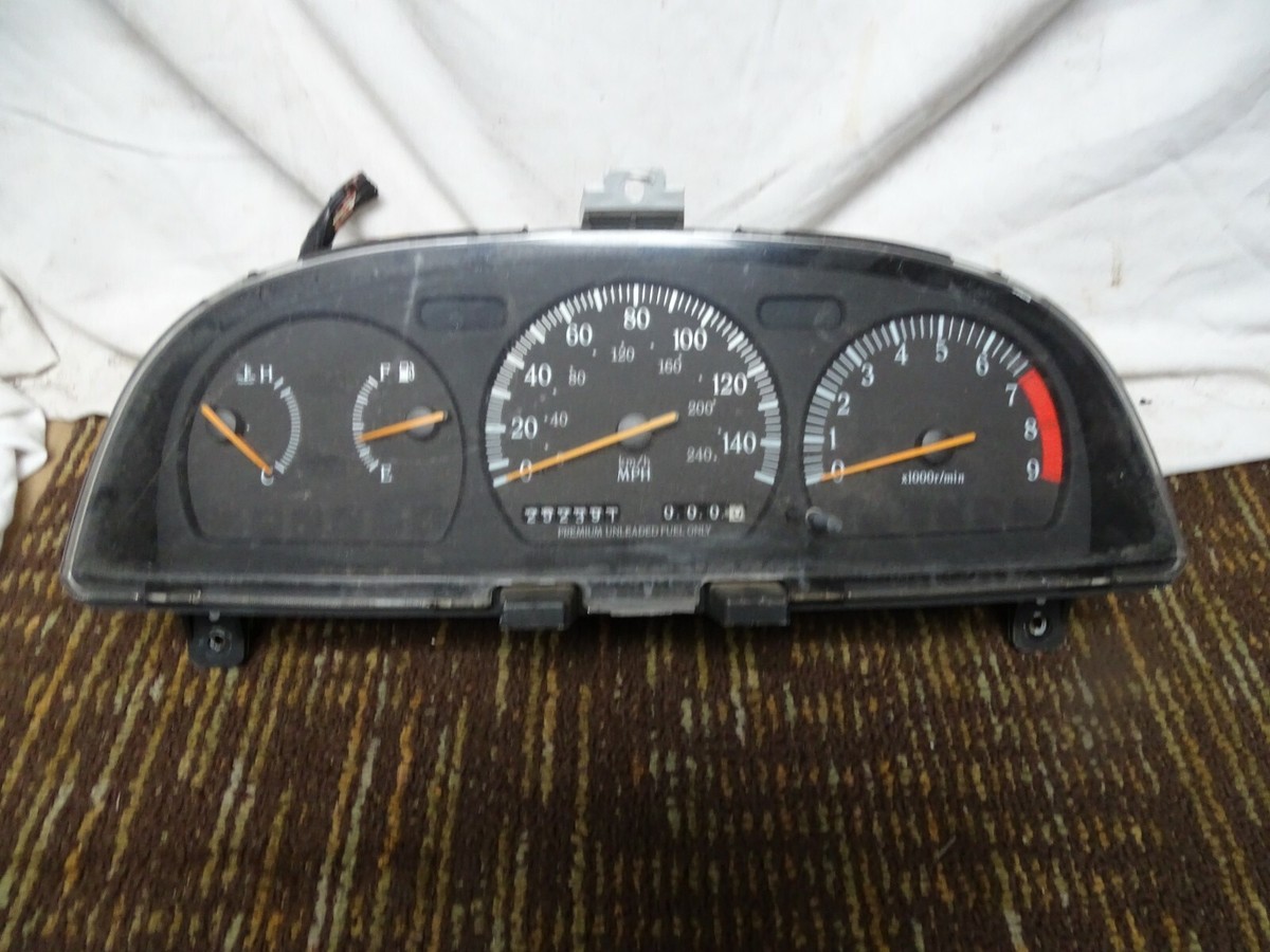 93 94 1993 1994 Infiniti J30 Speedometer Instrument Cluster