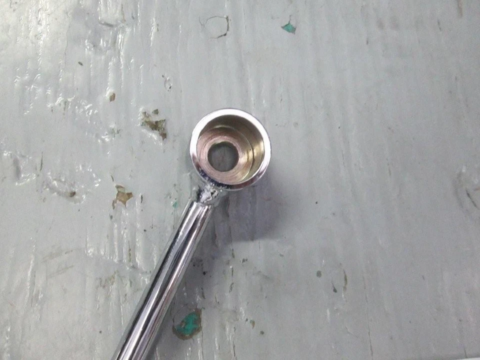 Kawasaki EN500 Vulcan 500 saddlebag supports - Image 4 of 4