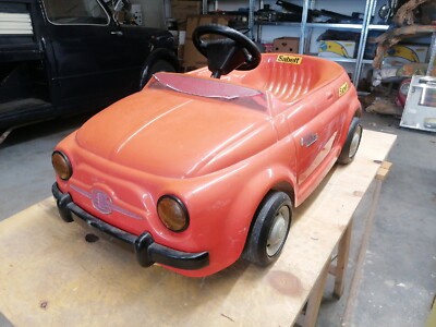 FIAT 500 A PEDALI PEDAL CAR TOYS TOYS