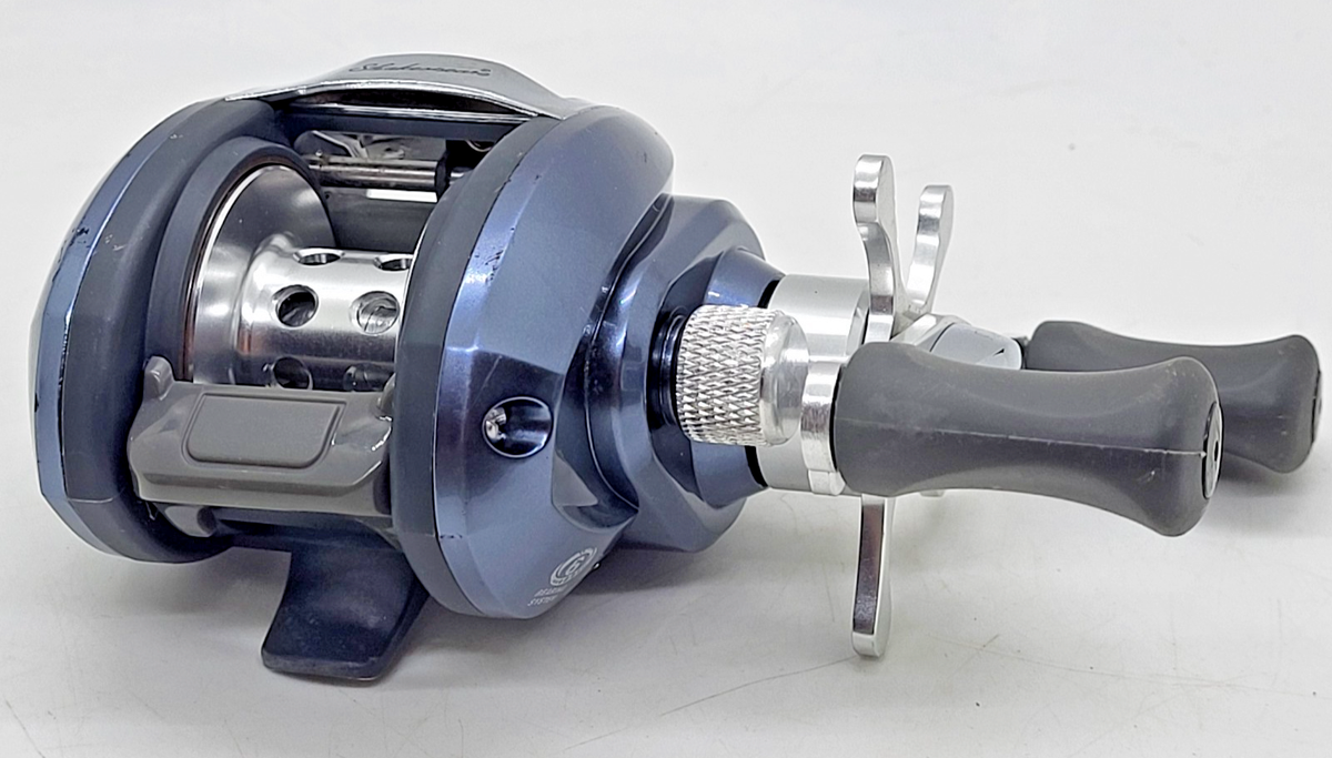 Shakespeare Sigma 2BC Baitcaster Fishing Reel, 6.3:1 Ratio, Star