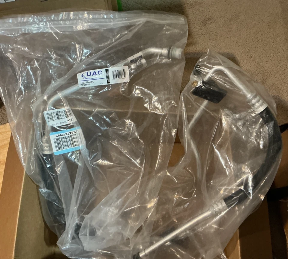 UAC A/C Manifold Hose Assembly-Suction And Discharge Assembly UAC HA 10605C NEW - Image 2 of 3