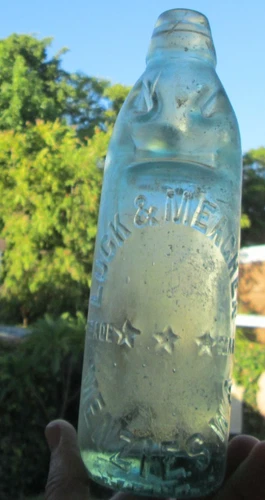 Scarce 10oz niagara codd LOCK & MEAGHER MENZIES W.A. 3 Stars trademark