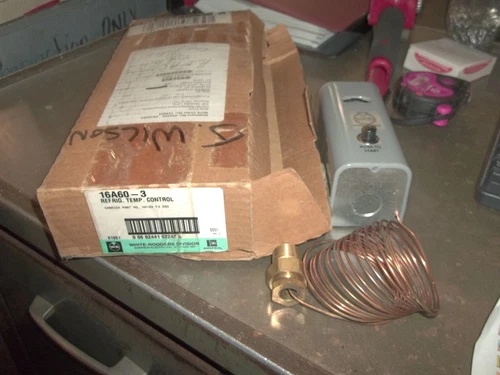 WHITE RODGERS 16A60-3 REFRIGERATION TEMPERATURE CONTROL (JJ5)