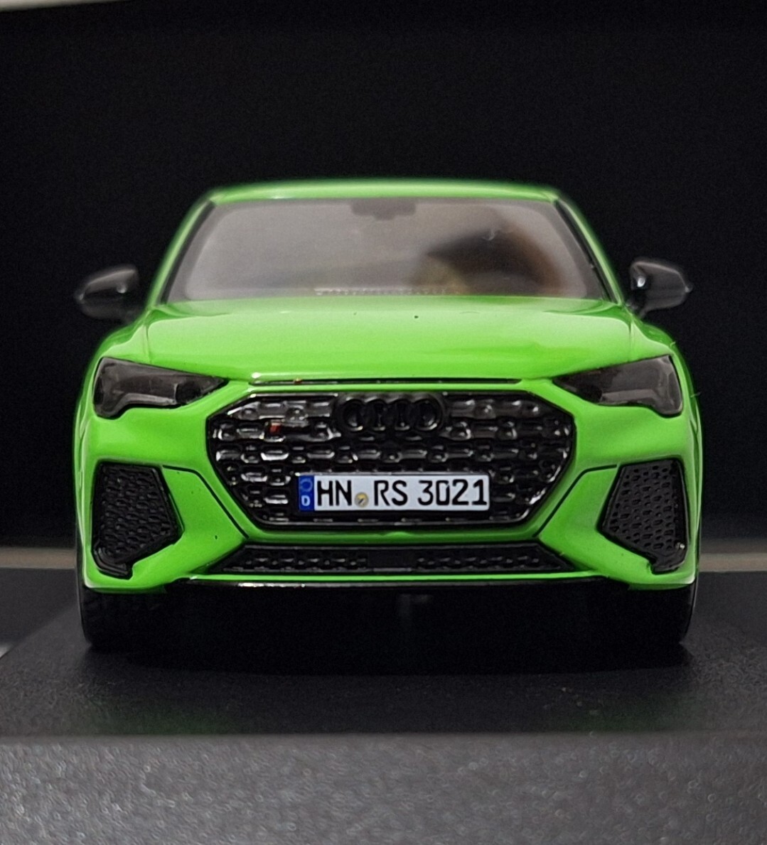 Audi RS Q3 Sportback 2020 Kyalami Green 1:43 Minichamps 501.20