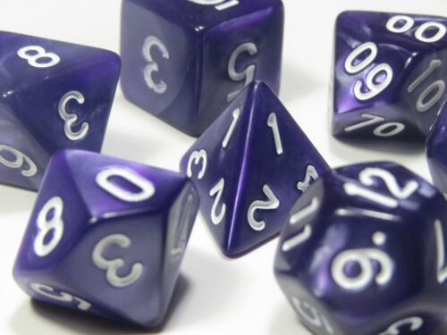 Juego de 7 dados RPG - púrpura perla (tinta blanca) D4 D6 D8 D10 D12 D20 D00-90 - Imagen 1 de 9
