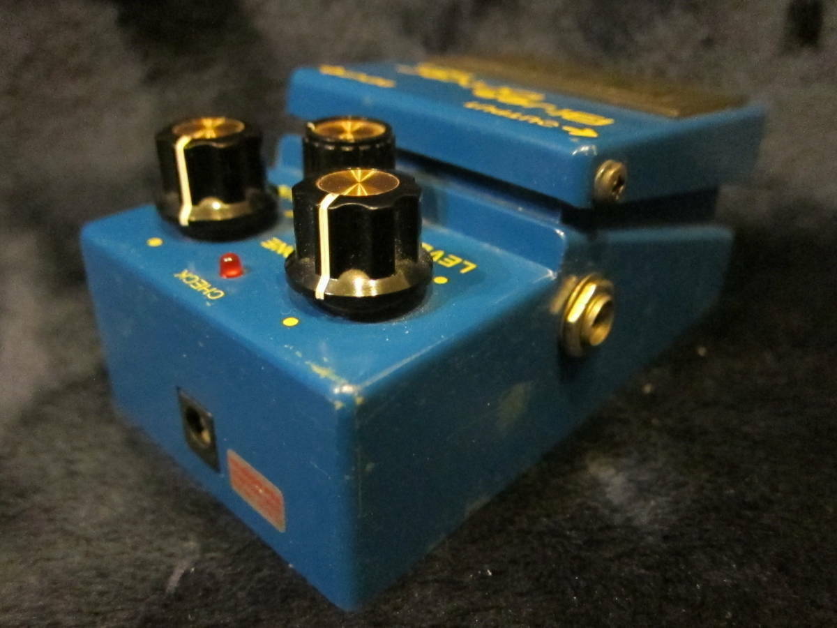 Boss Blues Driver BD-2 Distortion Guitar Effect Pedal From Boss Blues Driver BD-2 Distortion Guitar Effect Pedal From