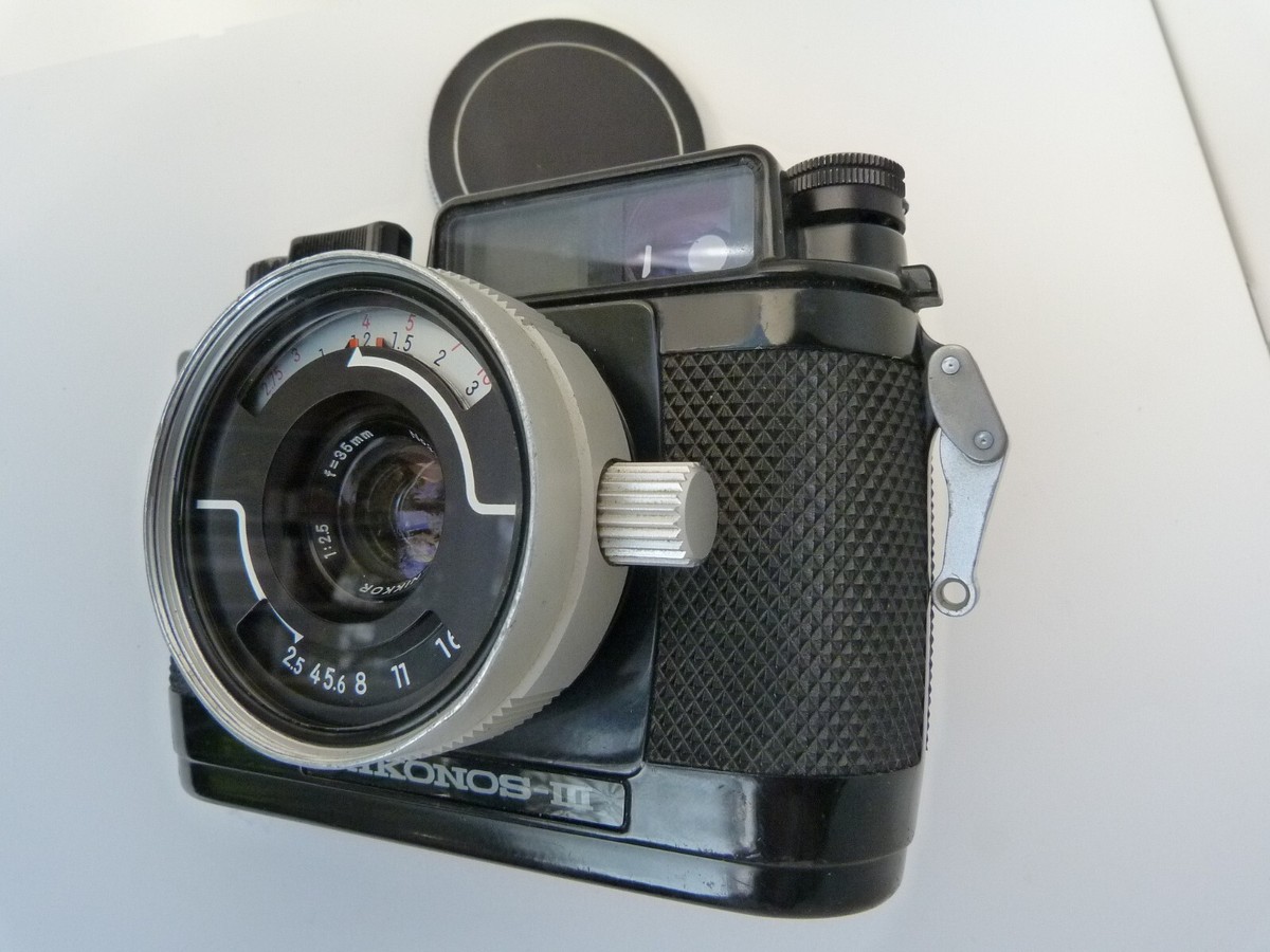 Nikon NIKONOS III Underwater Camera 35mm f2.5 Lens.UW frame