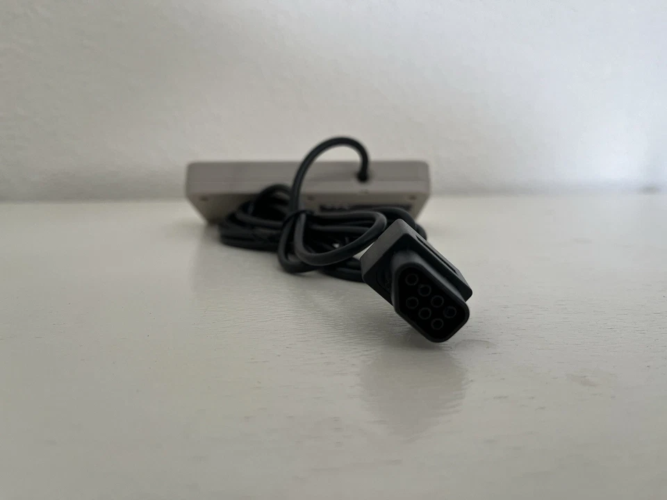 Mando Nintendo con cable 8 bits clásico TTX Tech Foto 4 de 4