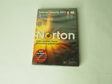 Norton Antivirus 2011 Antispyware CD Windows 7 Vista XP for 3 PCs 1 Year