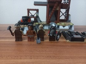 LEGO The Lord of the Rings: The Orc Forge (9476)
