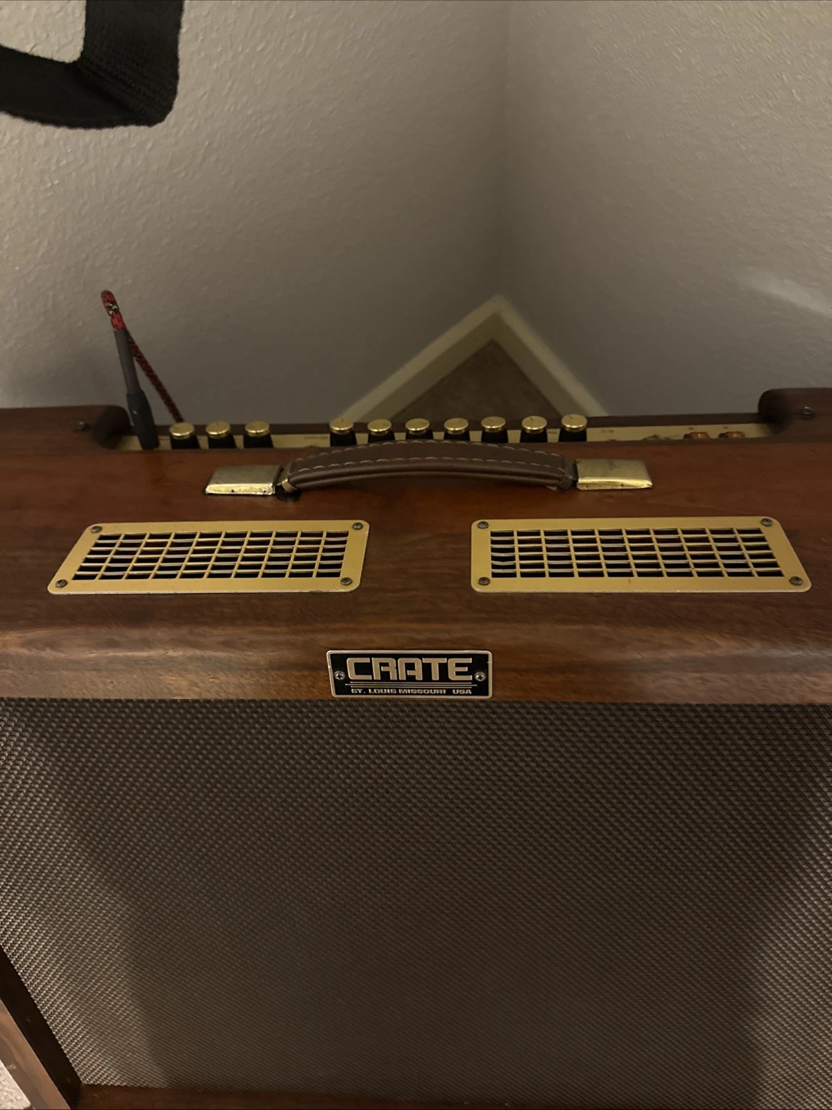Picture 2 of 21