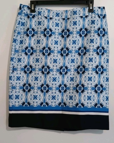 Van Heusen Studio Skirt Size 10 Blue 🔵 Geometric - Lined - Very Nice NWT - Picture 5 of 9