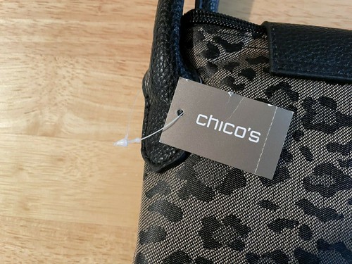 CHICO'S LEO ROLL SMALL MINI TOTE LEOPARD PRINT TRAVEL HANDBAG FOLD UP NWT - Picture 4 of 9