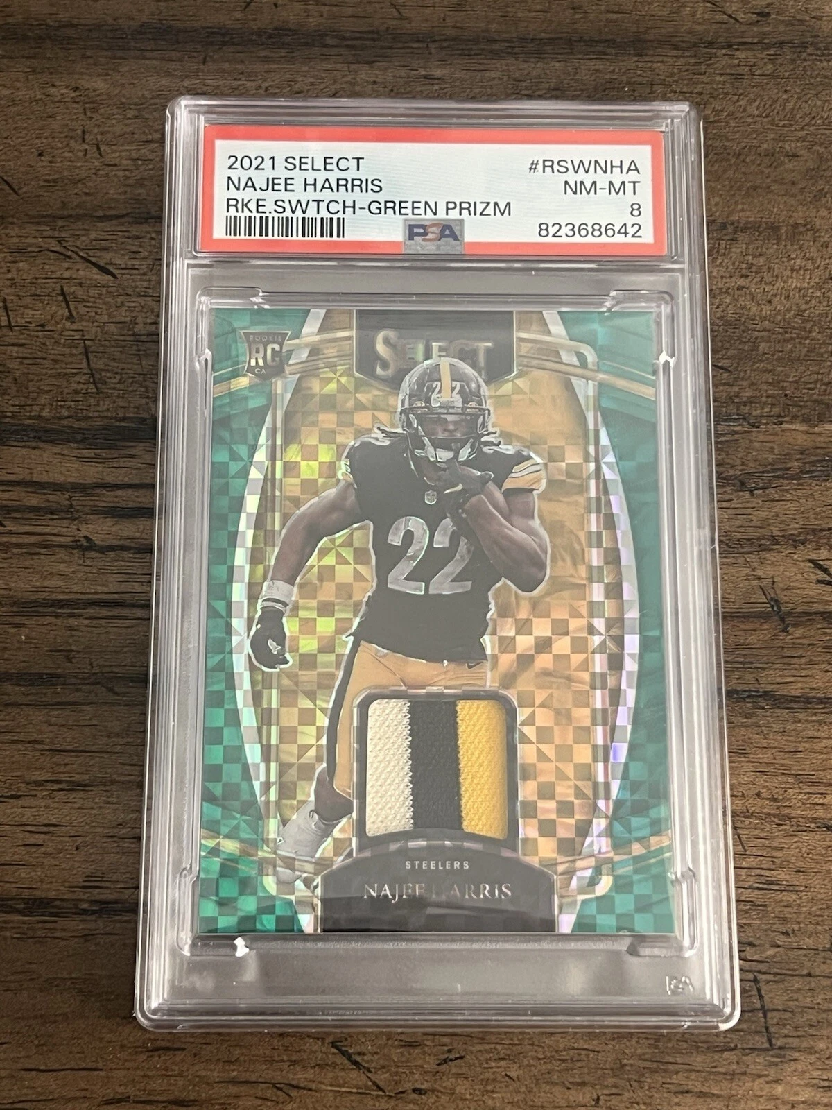 Najee Harris Panini Select Rookie Swatches #RSWNHA Green Prizm