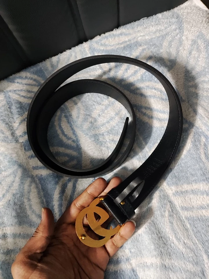 Cinturón Gucci ajustado para mujer pequeño dorado GG talla 90 cm EE. UU. 30/32 - EE. UU. libre de impuestos - Imagen 4 de 4