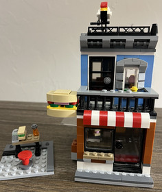 LEGO Creator Toy & Grocery Shop 30136 & Corner Deli 31050 - Incomplete