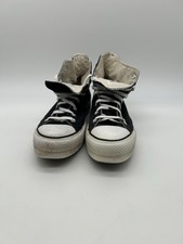 Converse Chuck Taylor All Star Black High Top Sneakers Men  s 10 / Women  s 12 B 