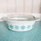 Vintage PYREX 045 Oval Casserole White with Turquoise Snowflake Pattern - 1.5 QT