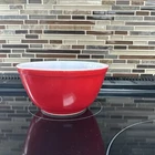 VTG PYREX - Model No. 402 - 1 1/2 Qt. Primary Color Red Mixing Nesting Bowl