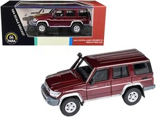 Paragon PA-55313 2014 Toyota Land Cruiser 76 Merlot Red Metallic 1/64