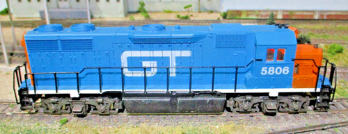 GTW 5806 ATLAS/ROCO GP 38, LUZ DE FÁBRICA, ACOPLADORES KADEE #7, DC NO LISTO PARA DCC | Condition: Used