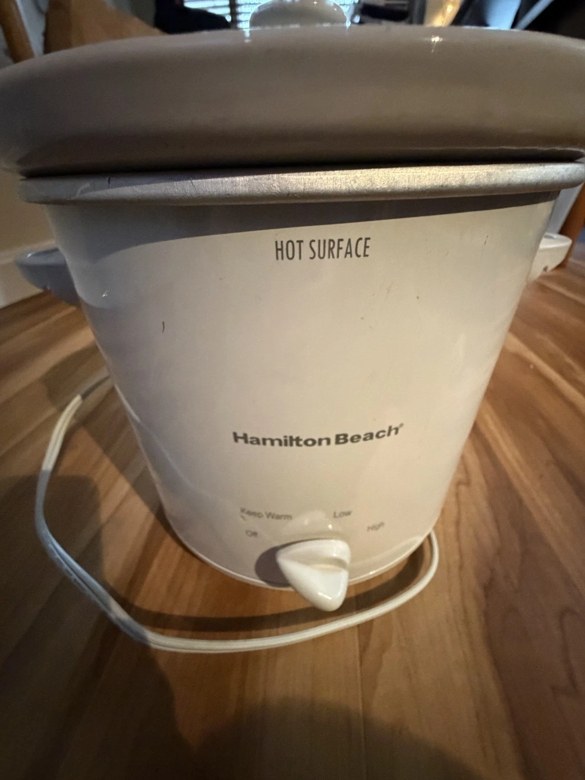 Hamilton Beach Crockpot White Three-Piece, Three-Heat Settings