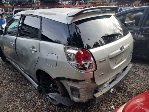 Toyota Matrix 2003 puerta levadiza lateral izquierda y derecha montaje de soporte elevador - Imagen 11 de 12