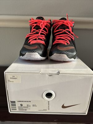 Size 9 - Nike LeBron 12 XII Elite Black Metallic Rose Gold 724559
