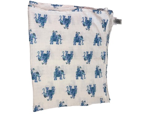 Pottery Barn Lilly Pulitzer Blue Elephant Muslin Organic Swaddle Blanket 47x47 - Picture 5 of 5