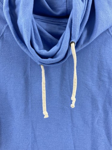 Champion Women's Light Blue Cowl Neck Pocket Sweatshirt Size Small - Picture 3 of 13